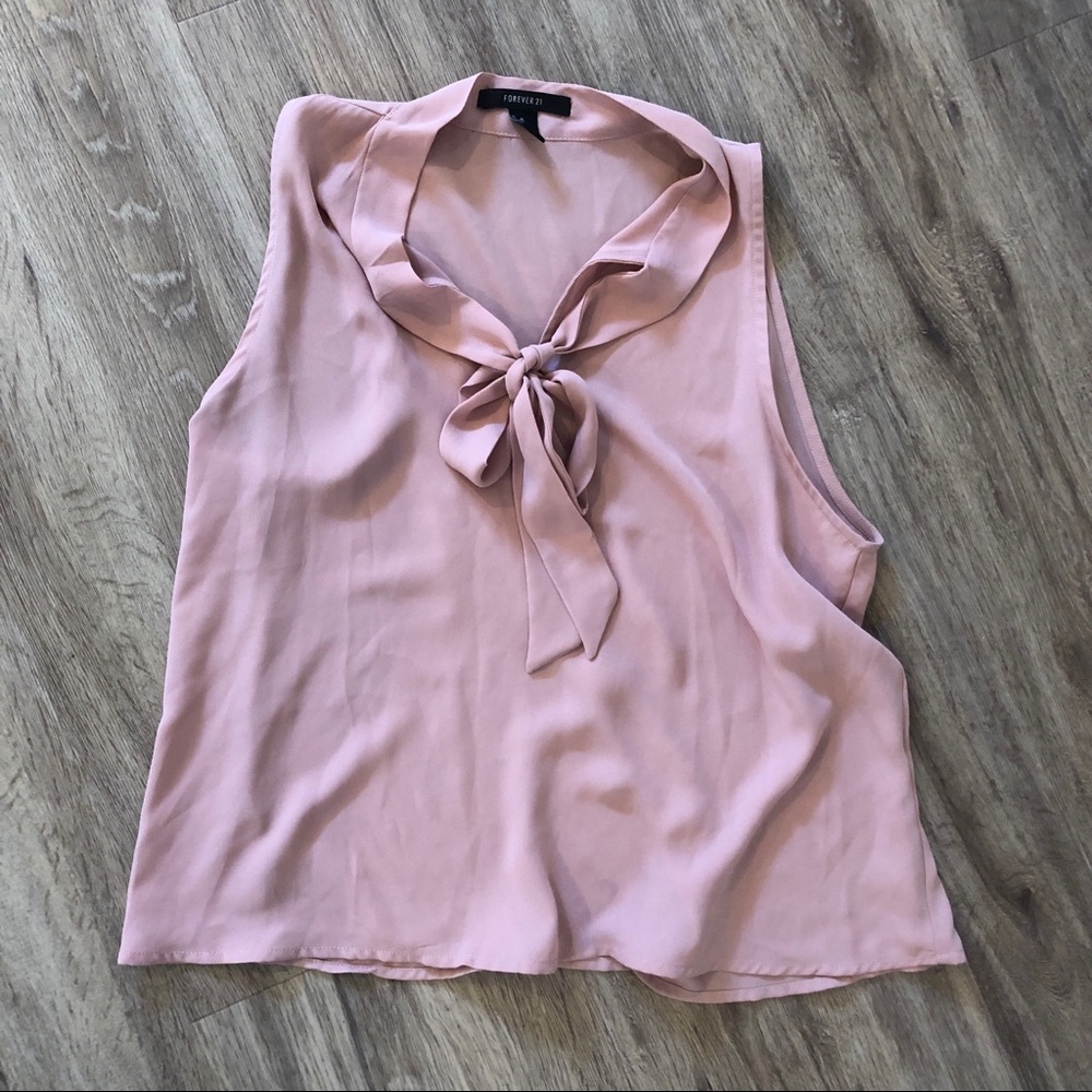 Forever 21 Bow Tie Detail V Neck Blouse Size Med